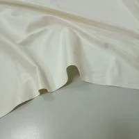 Сатин уценка молочный 032506/430 206/4,  220 см